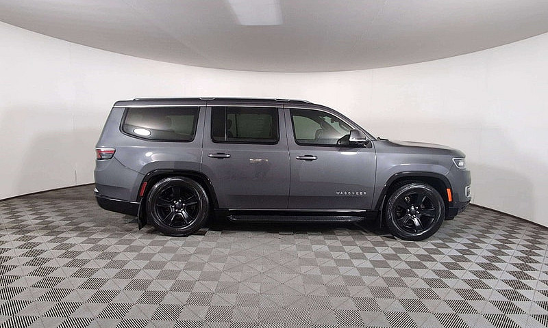 2022 Jeep Wagoneer S...