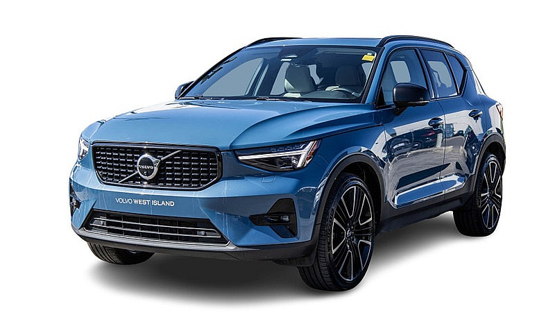 2023 Volvo Xc40...