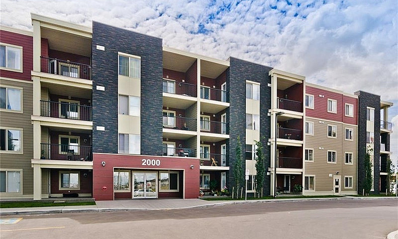 Condo For Sale- Leas...