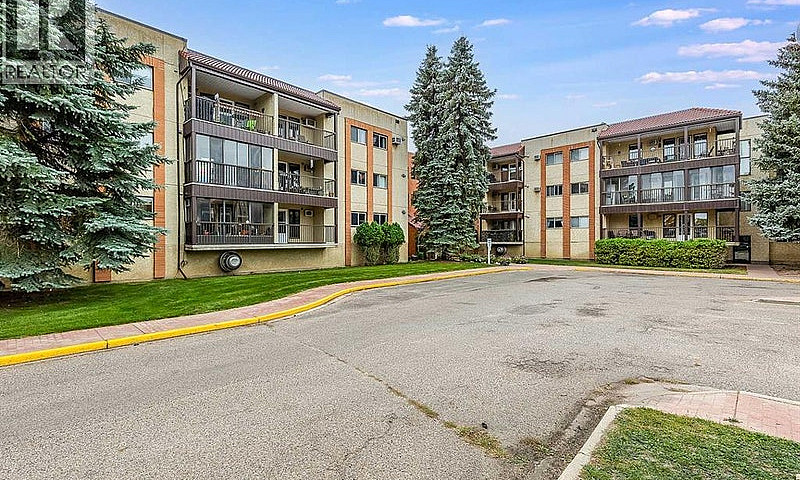 145, 1480 Southview ...