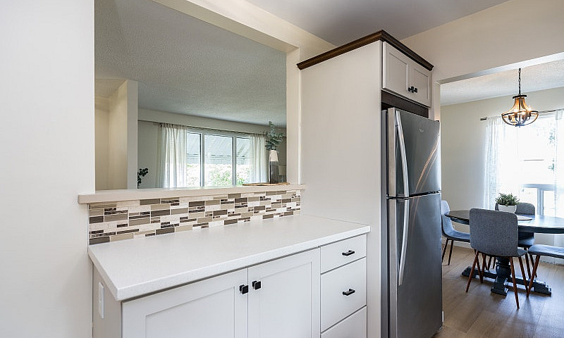 New Turn Key Bungalo...