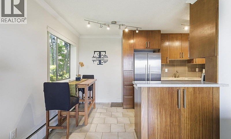 222 340 W 3Rd Street...