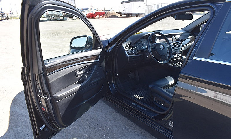 2012 Bmw 5-Series 52...