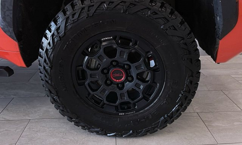 2023 Toyota Tundra L...