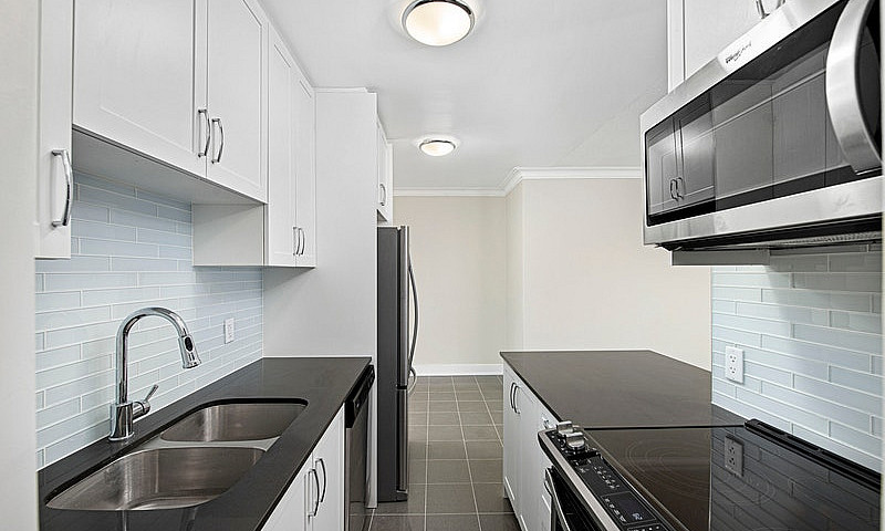 Parkdale 1 Bedroom A...