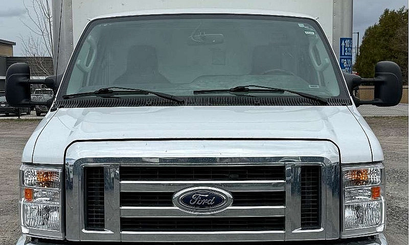 2022 Ford E-450 16 F...