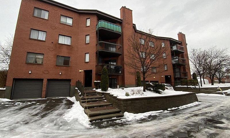 345 000$ - Condo À V...