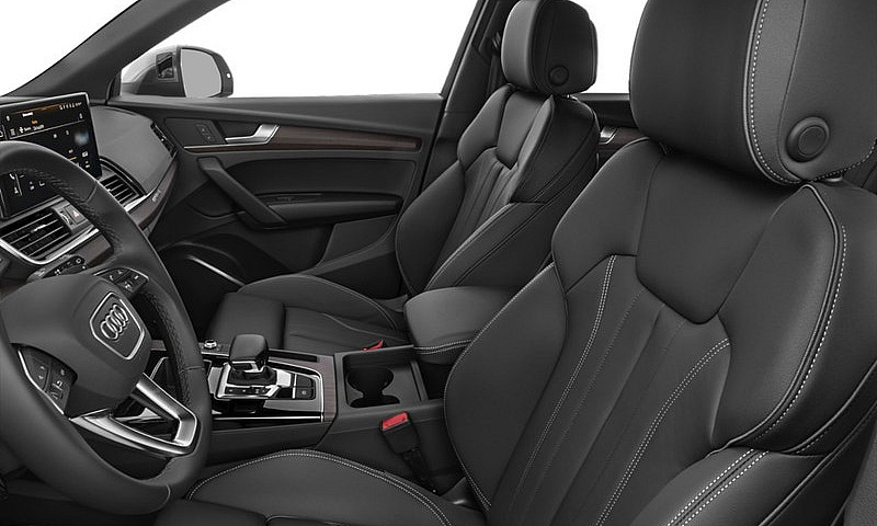 2024 Audi Q5 Komfort...