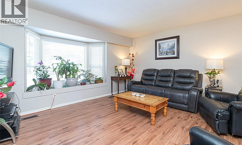 A-3347 Willowdale Rd...