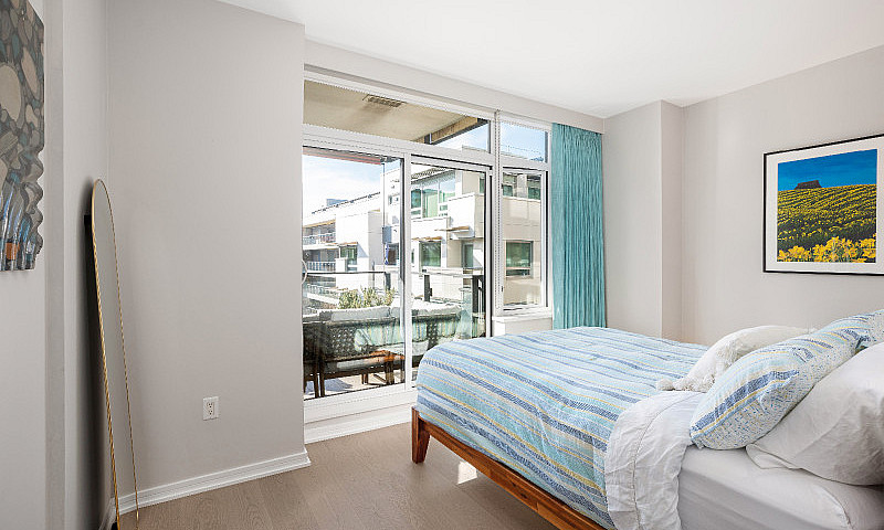 West Facing 1 Bedroo...