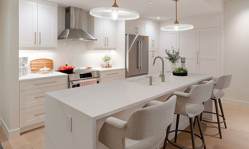 Stunning Luxury Cond...