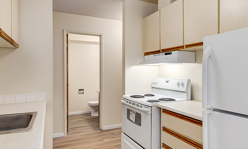 Apartments With In S...