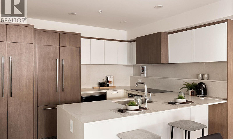 101 378 W 45Th Avenu...