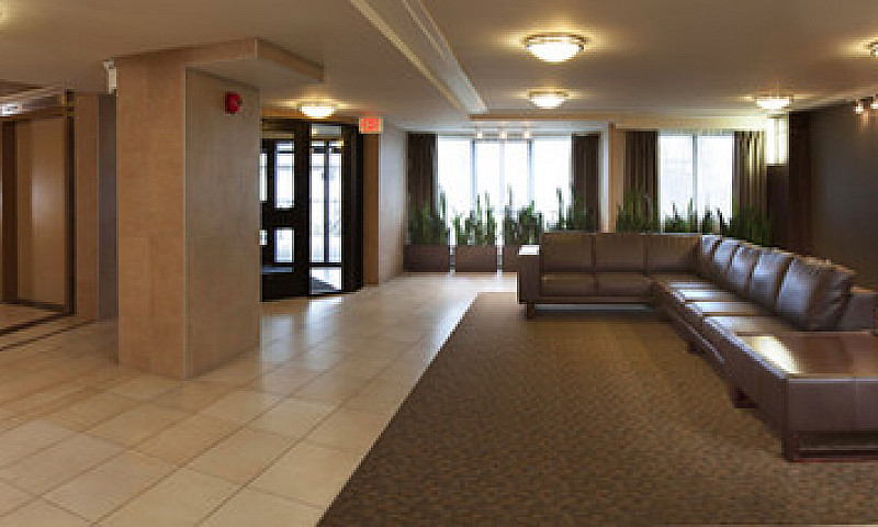 Lovely 1 Bedroom - W...