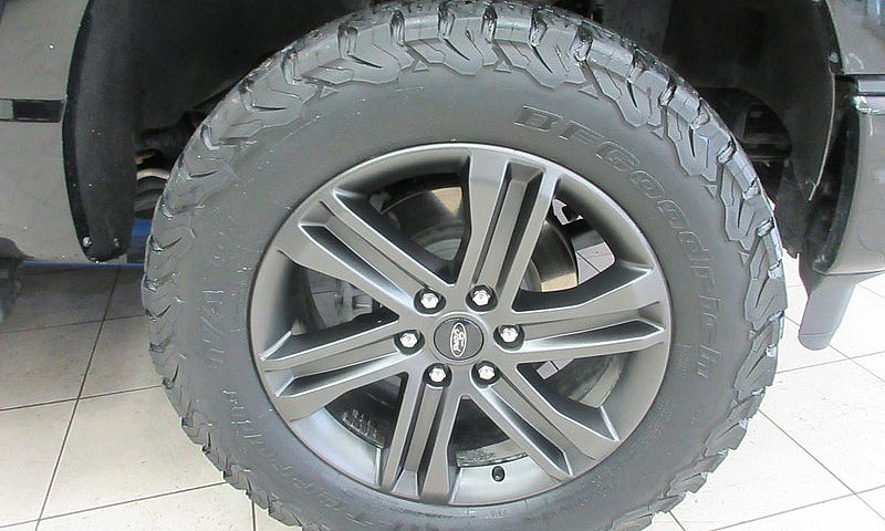 Ford F-150 2022 Powe...