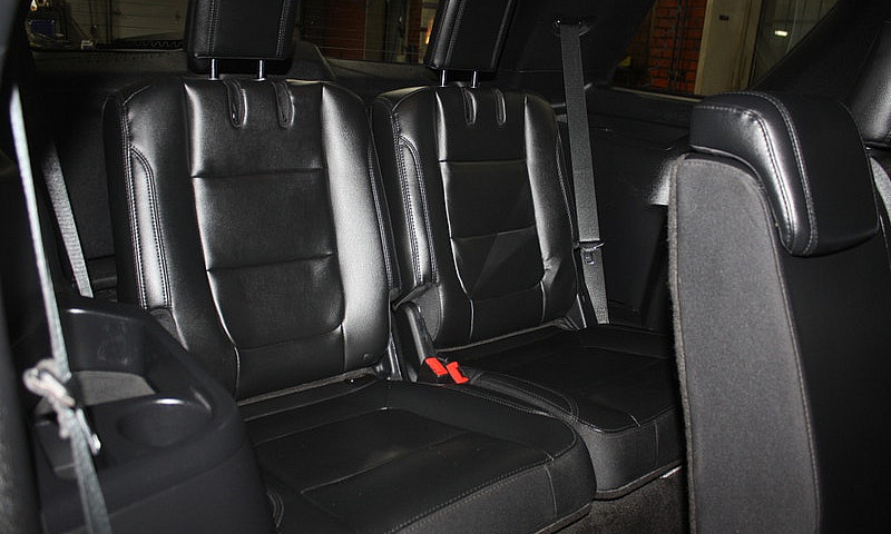 2016 Ford Explorer X...