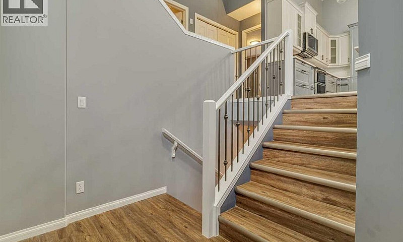 34 Heritage Green W ...