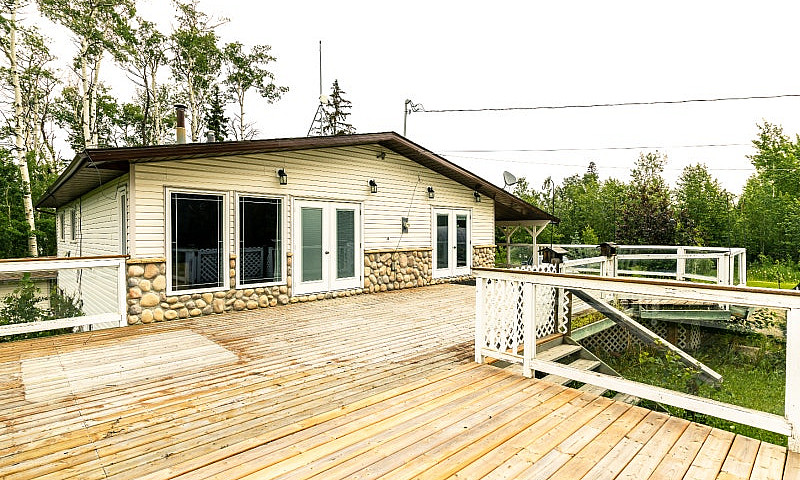 5 Bedroom Country Ho...
