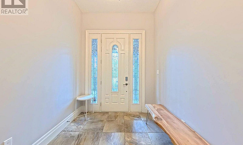 160 Oak Park Drive W...