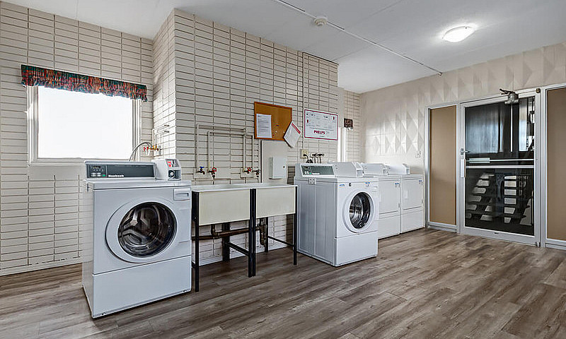Modern Apartments Wi...