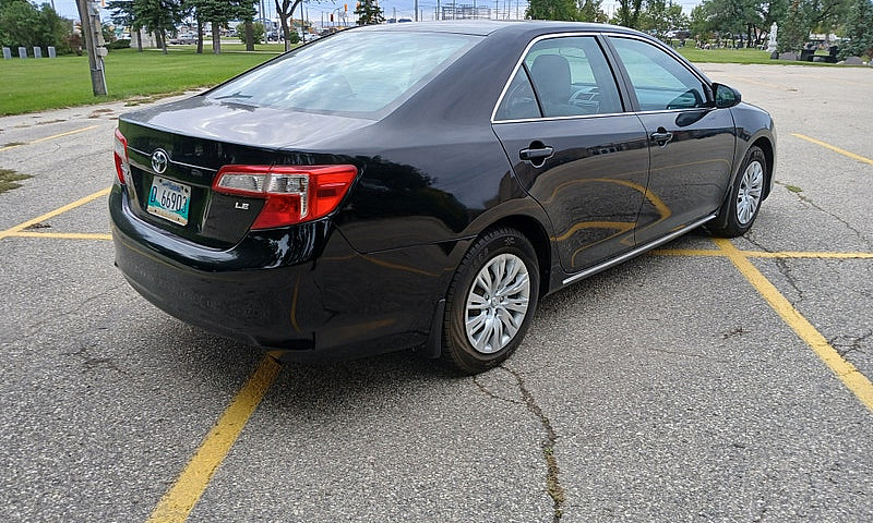 2012 Toyota Camry Le...