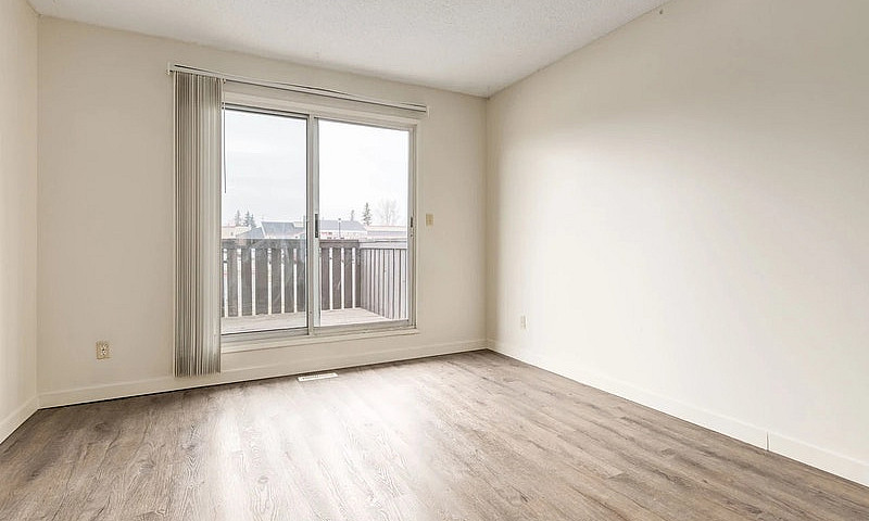 Two-Bedroom And Thre...