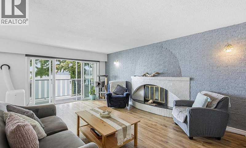 5223 Sunshine Coast ...