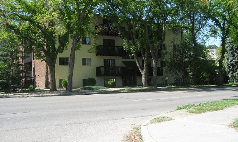 Regal Manor 1- Or 2-...