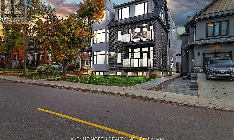 202 - 436 Athlone Av...