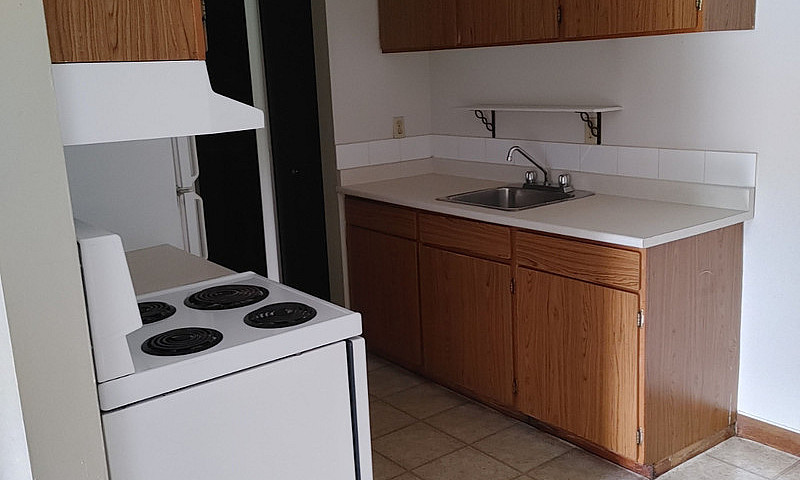 1 Bedroom Downtown U...