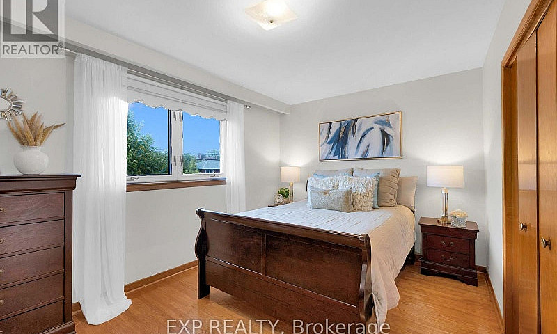 4-Bedroom Detached H...