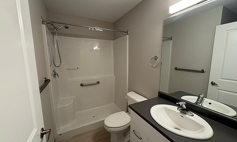 One Bedroom Apartmen...