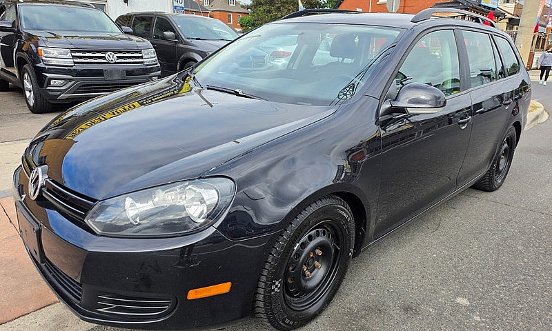 2014 Volkswagen Golf...