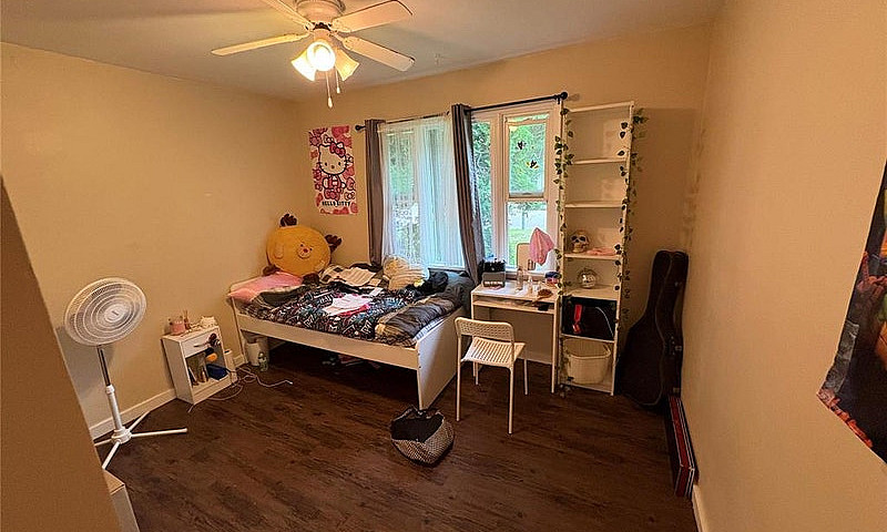 2 Bedroom Home In Mo...