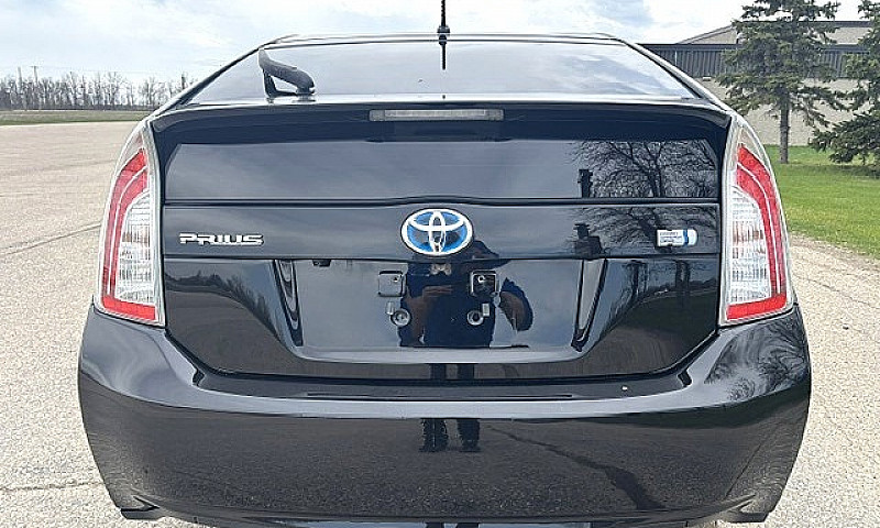 2015 Toyota Prius Hb...