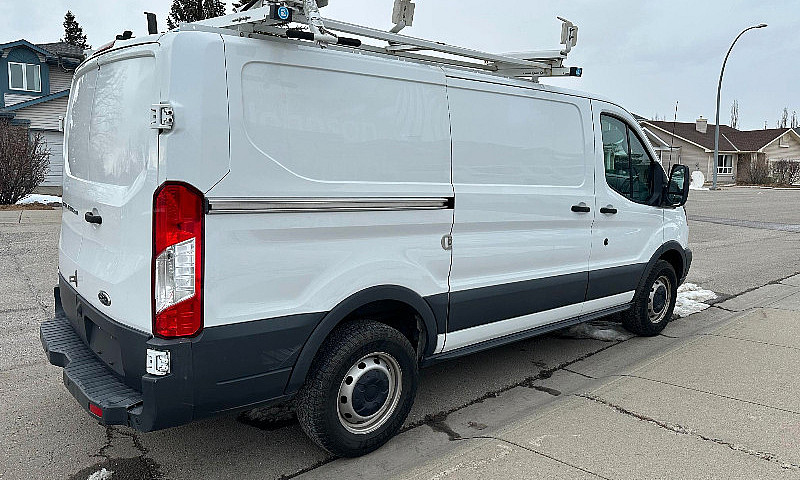 2016 Ford Transit T-...