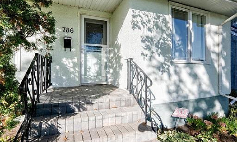 786 Clifton Street W...