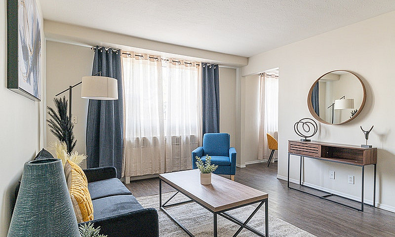 Apartment For Rent: ...