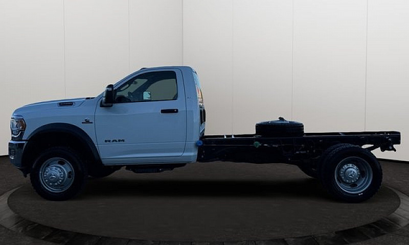 2024 Ram 5500 Chassi...