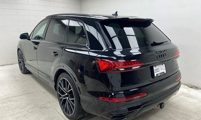 2023 Audi Q7 Technik...