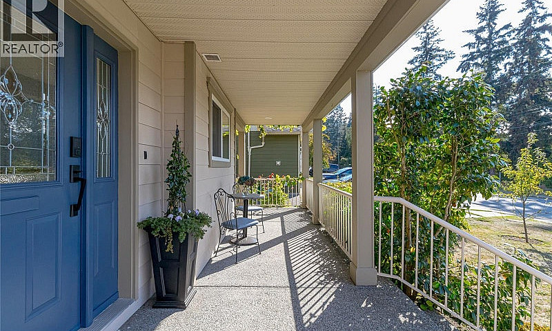 6309 Central Saanich...
