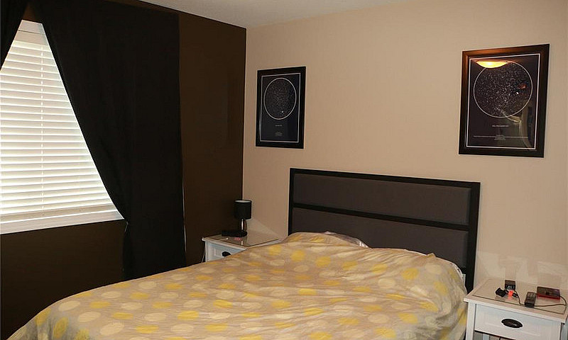 3 Beds 2.5 Baths - H...