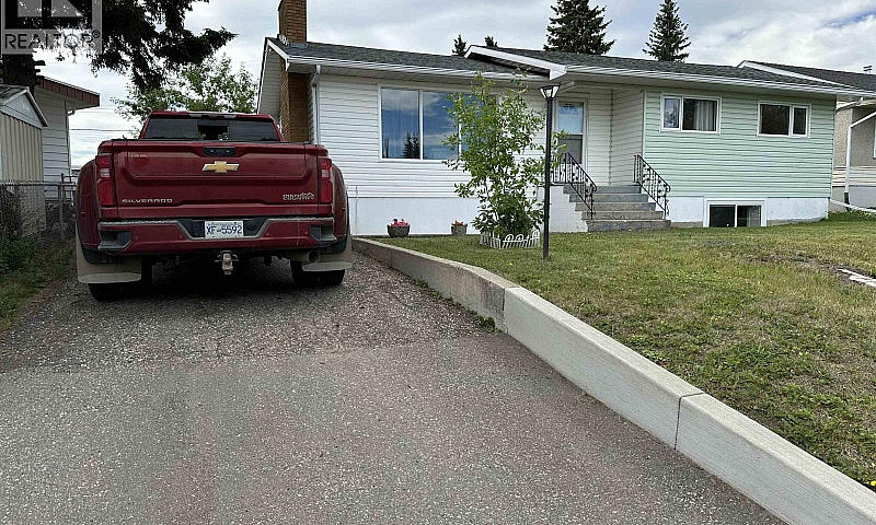 9607 108 Avenue Fort...