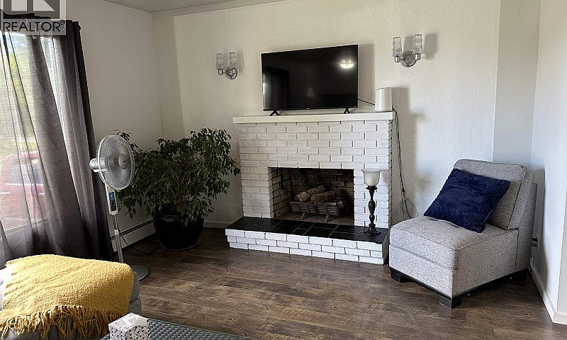 9607 108 Avenue Fort...