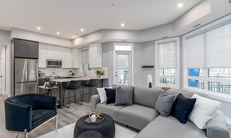 2 Bedroom Available ...