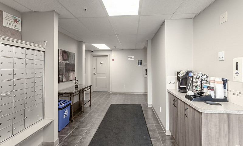 2 Bedroom Suite In R...
