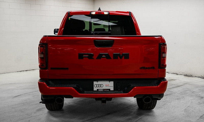 2025 Ram 1500 Big Ho...