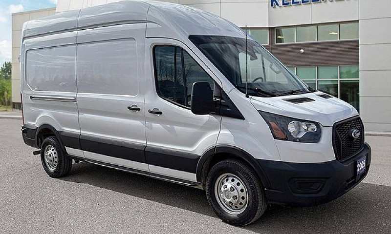 2025 Ford Transit Ca...