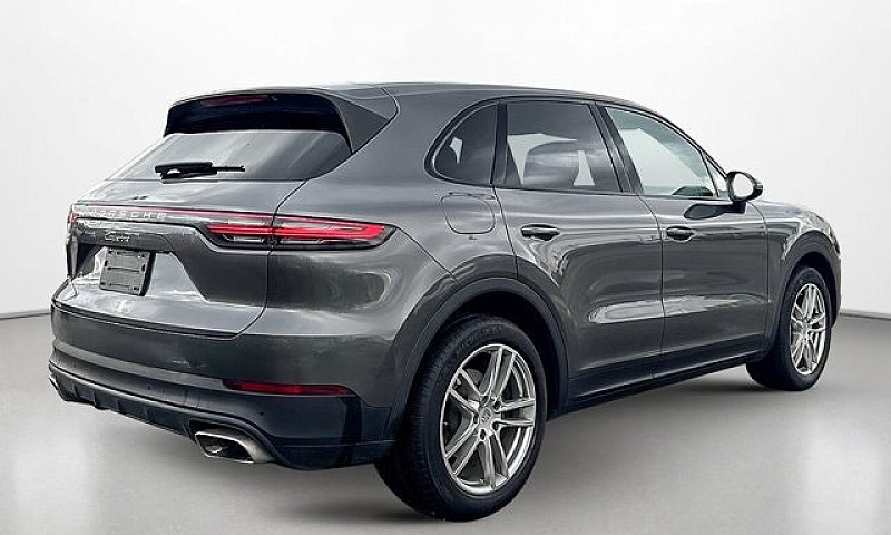 2019 Porsche Cayenne...