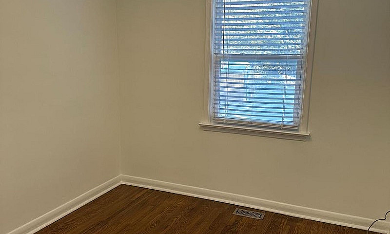 45 Bayview Parkway N...